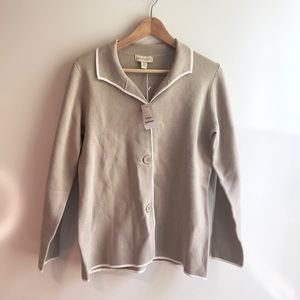 Cream Colored Appleseeds Collared Cardigan Size Medium NWOT